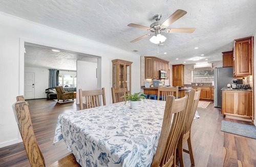Sherwood Forest House | 4/2 pool home. Close to Cocoa Village, USSSA, Kennedy Space Center, Cocoa Beach