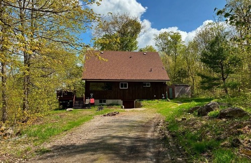 Whitestone Cottage | 4.5 Acre Property with Two Cottages on Shawanaga Lake