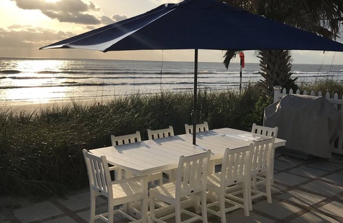 New Smyrna Beach House | 4 Bdrm/3 Bath The Tatum House Cottage - Direct Oceanfront