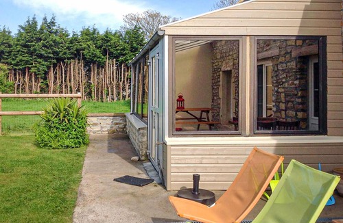 Englesqueville-la-Percee House | 4 bedroom amazing home in Englesqueville-la-perc