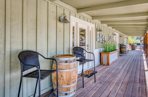 Bass Lake House | #4 Cottage Like Suite with Private Hot Tub