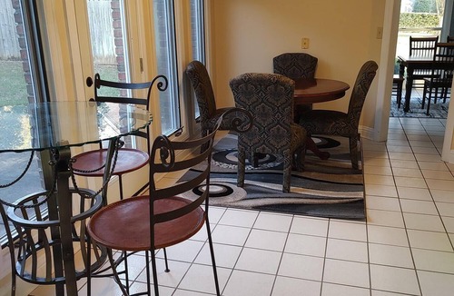 Gunter Afs House | 4 Masterd Bed - 4 Bath Corporate-Professional/Insurance/Families Welcome!