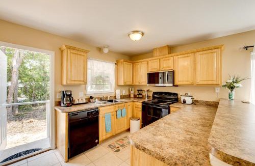 Tallahassee House | 4 Mi to FSU & 5 Mi to FAMU: WFH-Friendly Hub