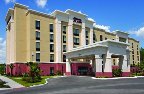 Wesley Chapel Hotel | 4 Spacious Family Stay In Queen Size w/Sofa Bed, Fitness Center & Breakfast!