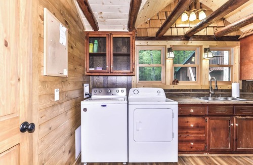 Phelps House | 4bdr Lakeside Lodge on Big Sand Lake in Northwoods!