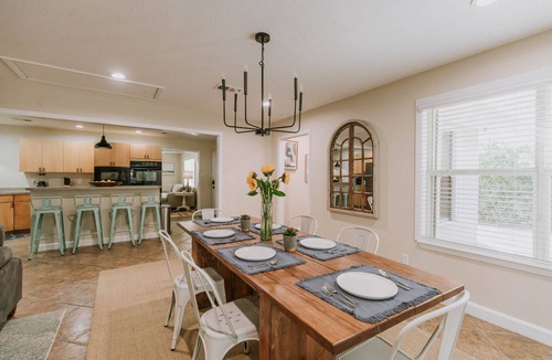 Ocean Springs House | 4BR/3BA w/POOL in golf cart district near the Beach - Shadowlawn