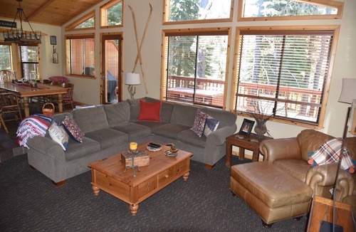 Truckee House | 4BR/3BA with Game Room - Great Tahoe Donner location