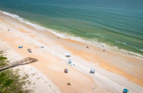 Palm Coast House | 4BR Coastal Pool Cottage Golf Cart Kayaks