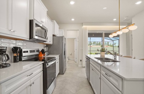 Clermont House | 5 BD/5.5 BA/Windsor Cay (16139 CC)
