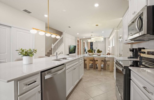 Clermont House | 5 BD/5.5 BA/Windsor Cay (16139 CC)