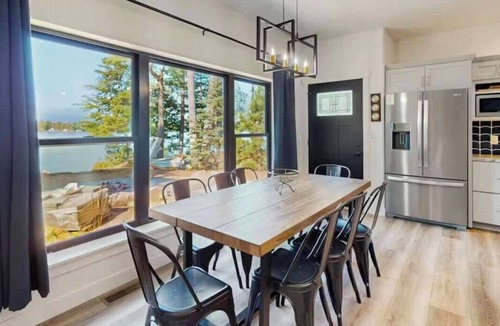 Eagle River House | 5 BD | Endless Memories | Sandy Shores