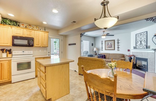 Cheyenne House | ~ 5 Mi to Frontier Park: Cozy Cheyenne Townhome