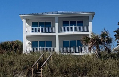 New Smyrna Beach House | 6 Bed/6.5 Bath-The Tatum House - Main House -Direct Oceanfront