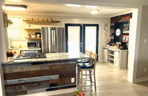 South Pensacola House | A Poolside Paradise