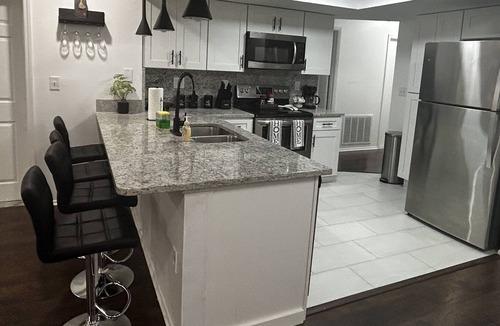 Spring Hill Apartment | A property with the best places to visit