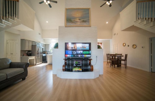 Little Elm House | A Quiet Lakefront Retreat for Relaxed Getaways