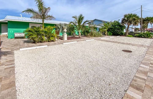 Satellite Beach Apartment | (A) SPACE FORCE SUITES - 1BR W/ BEACH ACCESS