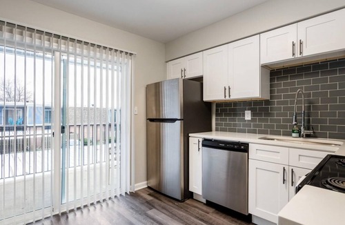 Indianapolis Apartment | A62 2BD 1 - Two Bedroom Apartment, Sleeps 3