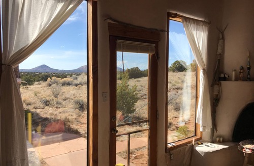 Canoncito House | Adobe casita on 12 acres of high desert