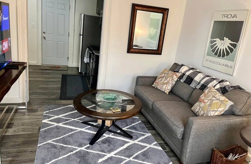 Oshkosh Apartment | Adorable Flat In the Center Of It All