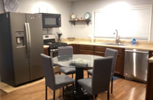 Carleton Terrace Cottage | Adorable private cottage close to beaches and Port Canaveral