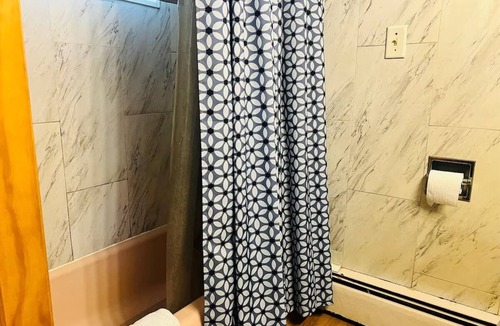 Random Lake Hotel | Affordable Stay for Visitors Exploring Southeastern Wisconsin’s Gems