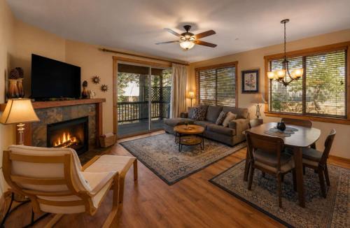 Truckee House | Alpine Way Lake & Sugar Bowl Resort