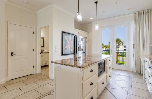 White Sands House | Amazing 3 Bed, 3.5 Bath, Gulf Front townhome at White Sands #425!