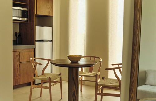 Daytona Beach Shores Hotel | Ambros Daytona, Trademark Collection by Wyndham