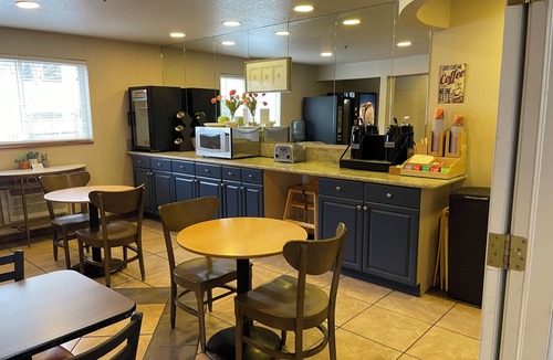 Lynnwood Hotel | Americas Best Value Inn Lynnwood Seattle