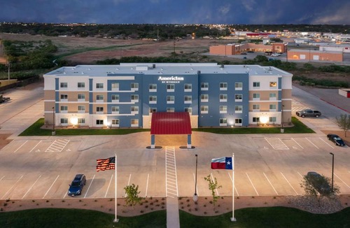 San Angelo Hotel | AmericInn by Wyndham San Angelo