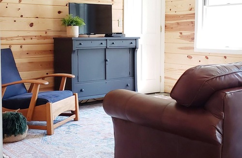 Keystone Cabin | An incredible 3 bedroom, 2 bath cabin minutes from Rushmore