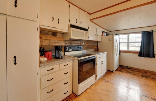 Fort Gaines House | Angler’s Paradise: Lake Eufaula Escape w/Views!