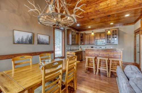 Deadwood Cabin | Antelope Acres