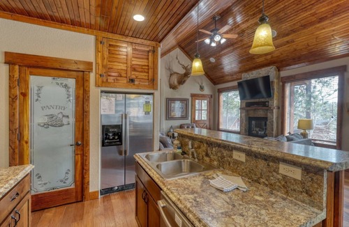 Deadwood Cabin | Antelope Acres