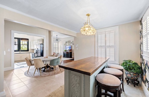 Leinkauf House | Antique charm! Spacious home in heart of Midtown
