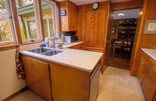 Dune Acres House | August Open w/AC, Walk to Beach