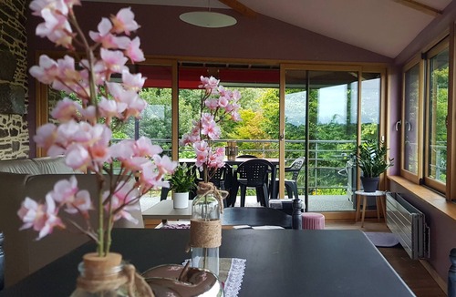 Brouains House | Authentic thatched cottage in the Sée Valley, Bay of Mont Saint Michel
