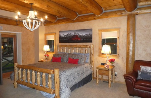 Sturgis Cabin | "Available 2026 Sturgis Rally, Ready for Your Adventures!"