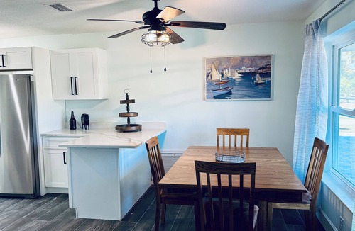 South Patrick Shores Apartment | Awesome 3-bedroom apartment with AC in Satellite Beach