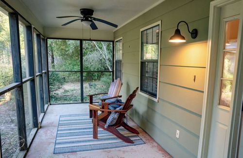 Pass Christian Cottage | Back to school already ? Keep that summertime feeling, book a weekend with us !