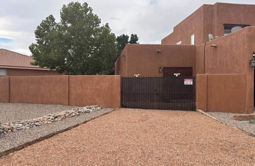 North Valley House | Balloon House Hideaway LLC