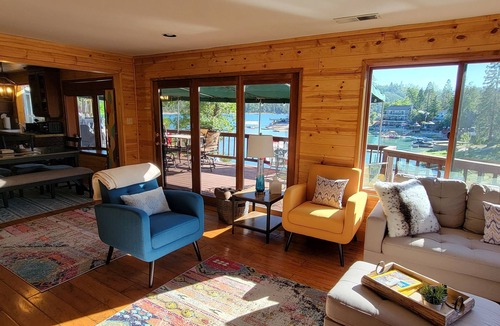 Bass Lake Cabin | Bass Lakefront Luxury w/private dock and game/bar room