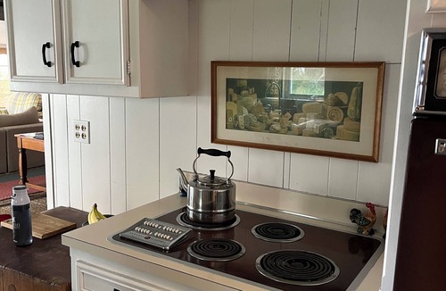 Brussels Cottage | Bayfront Door County cottage,private acre,eagles, wildlife, peaceful sunsets