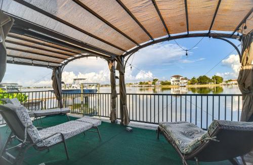 St. Petersburg House | Bayfront St Petersburg Home w/Hot Tub & Dock!