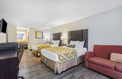 Midway Hotel | Baymont by Wyndham Midway/Tallahassee
