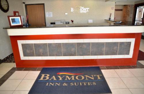 Smiths Creek Hotel | Baymont by Wyndham Port Huron
