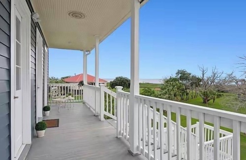 Lafitte Apartment | Bayou BandB Escape Fire Pit + Hot Breakfast