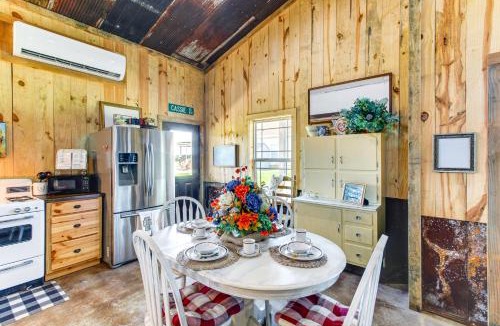 Enterprise House | BBQ Ready: Farm-Style Kinston Hideaway w/Pool