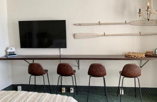 Ortona Park House | Beach Access Elegant Studio near Top Attractions